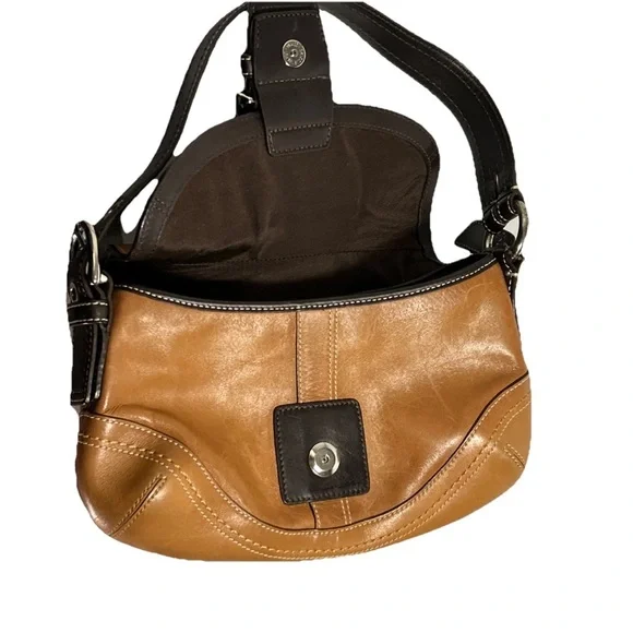 Coach F10909 SMALL Vintage British Tan & Brown Soho Leather Shoulder Bag read - Picture 16 of 16